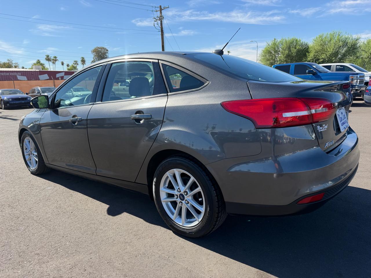 Ford Focus SE Sedan 2016