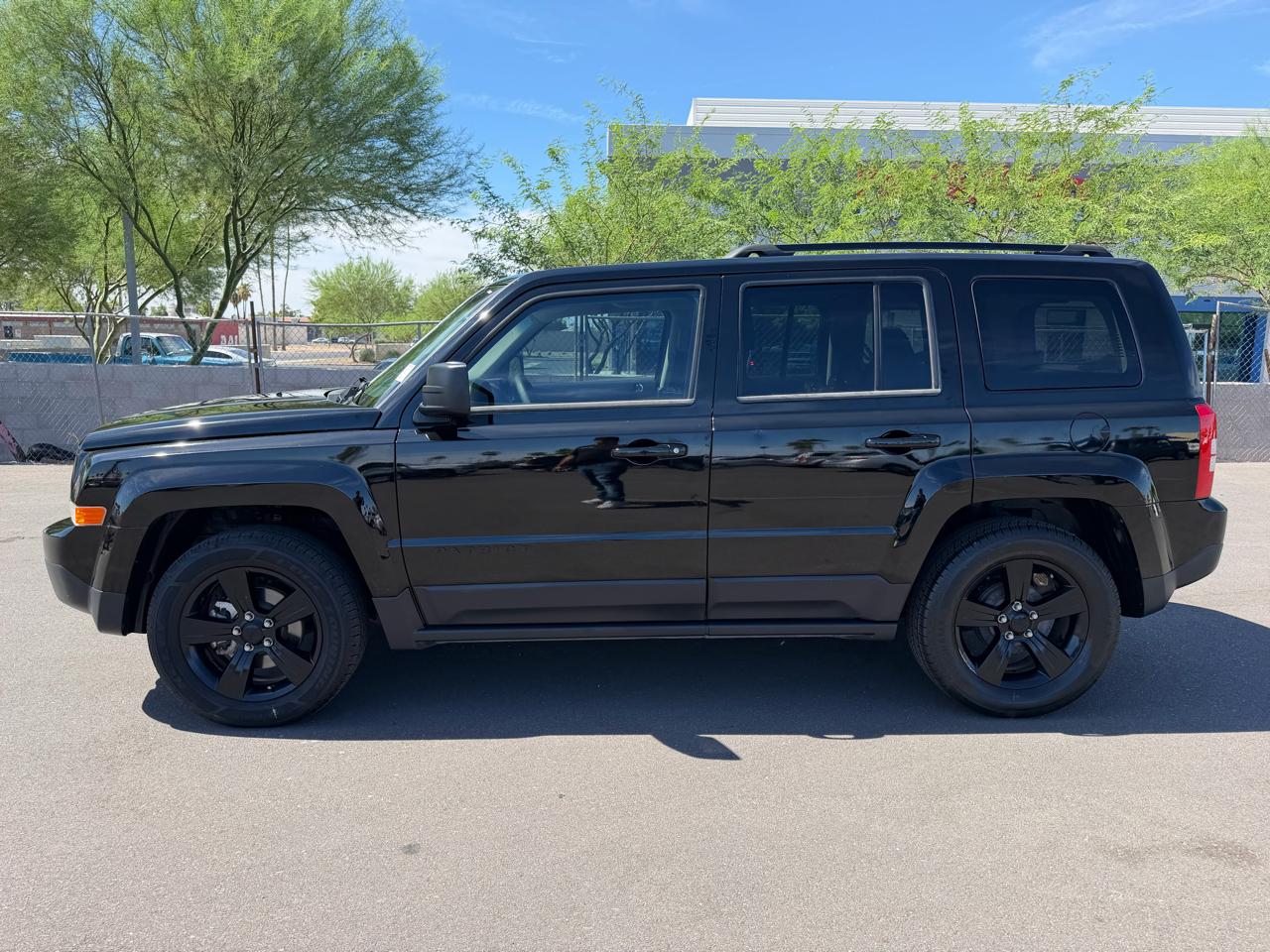 Jeep Patriot Sport 2WD 2014