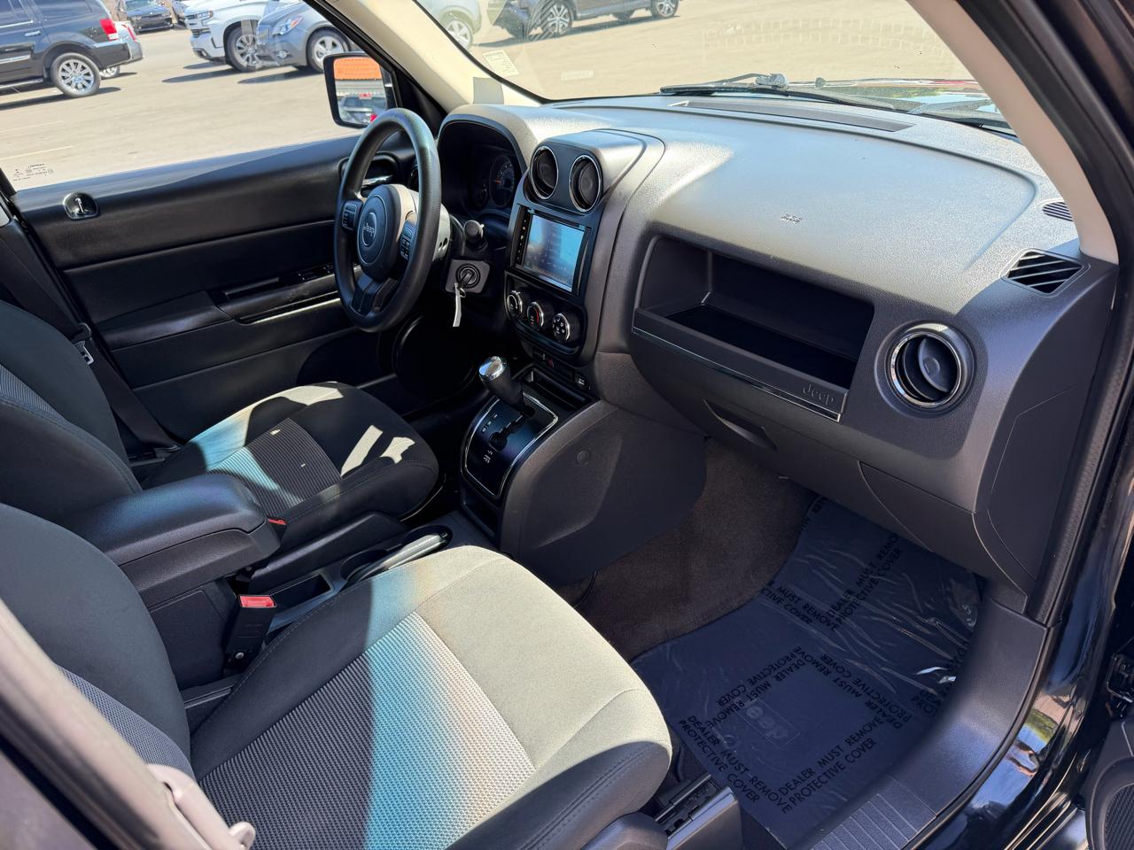 Jeep Patriot Sport 2WD 2014