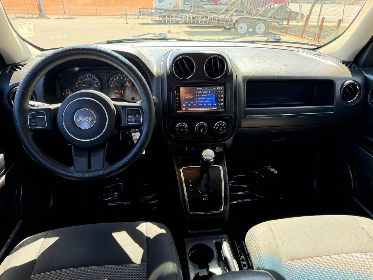 Jeep Patriot Sport 2WD 2014