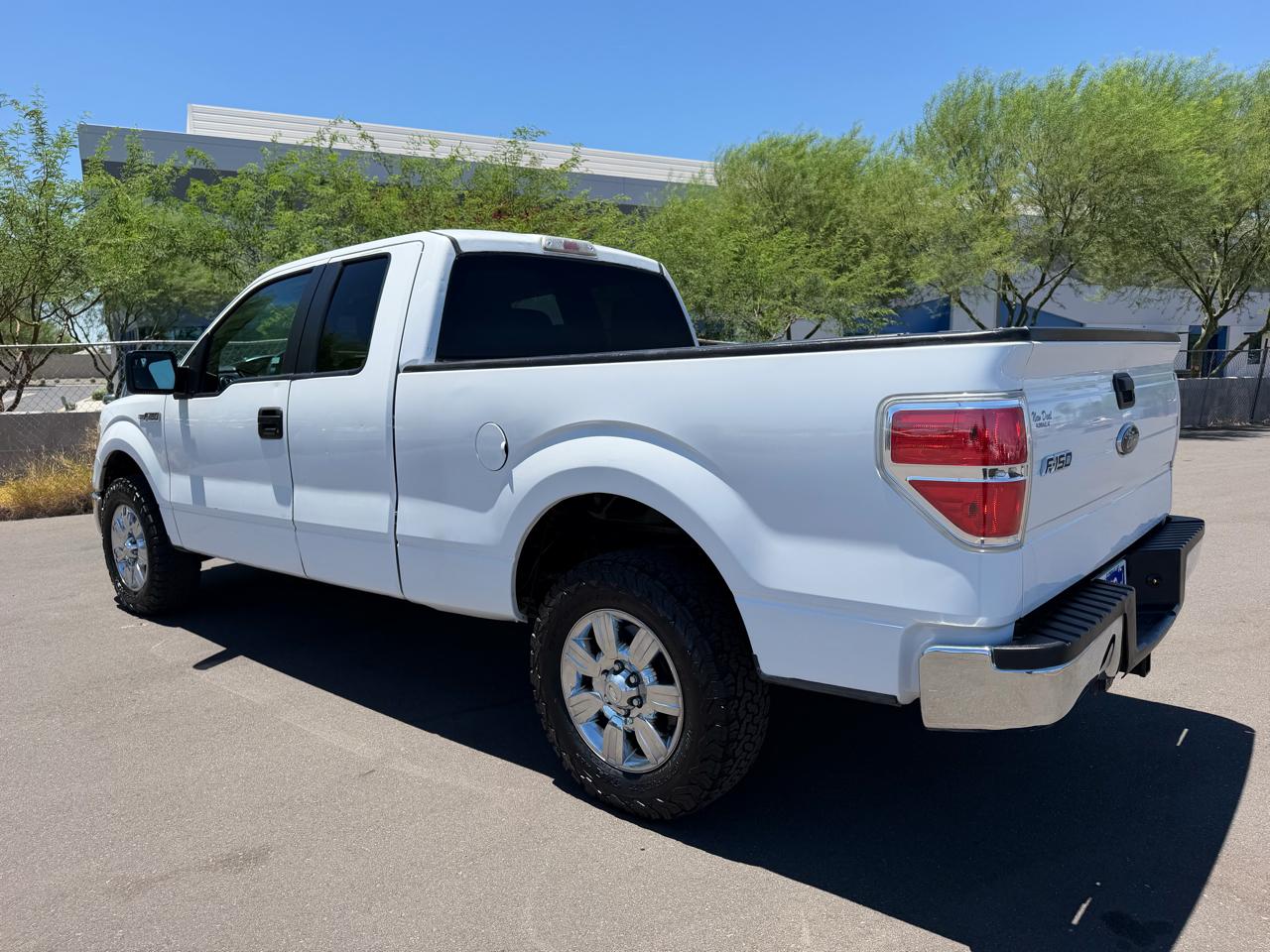 Ford F-150 2WD Supercab 133" XLT 2014