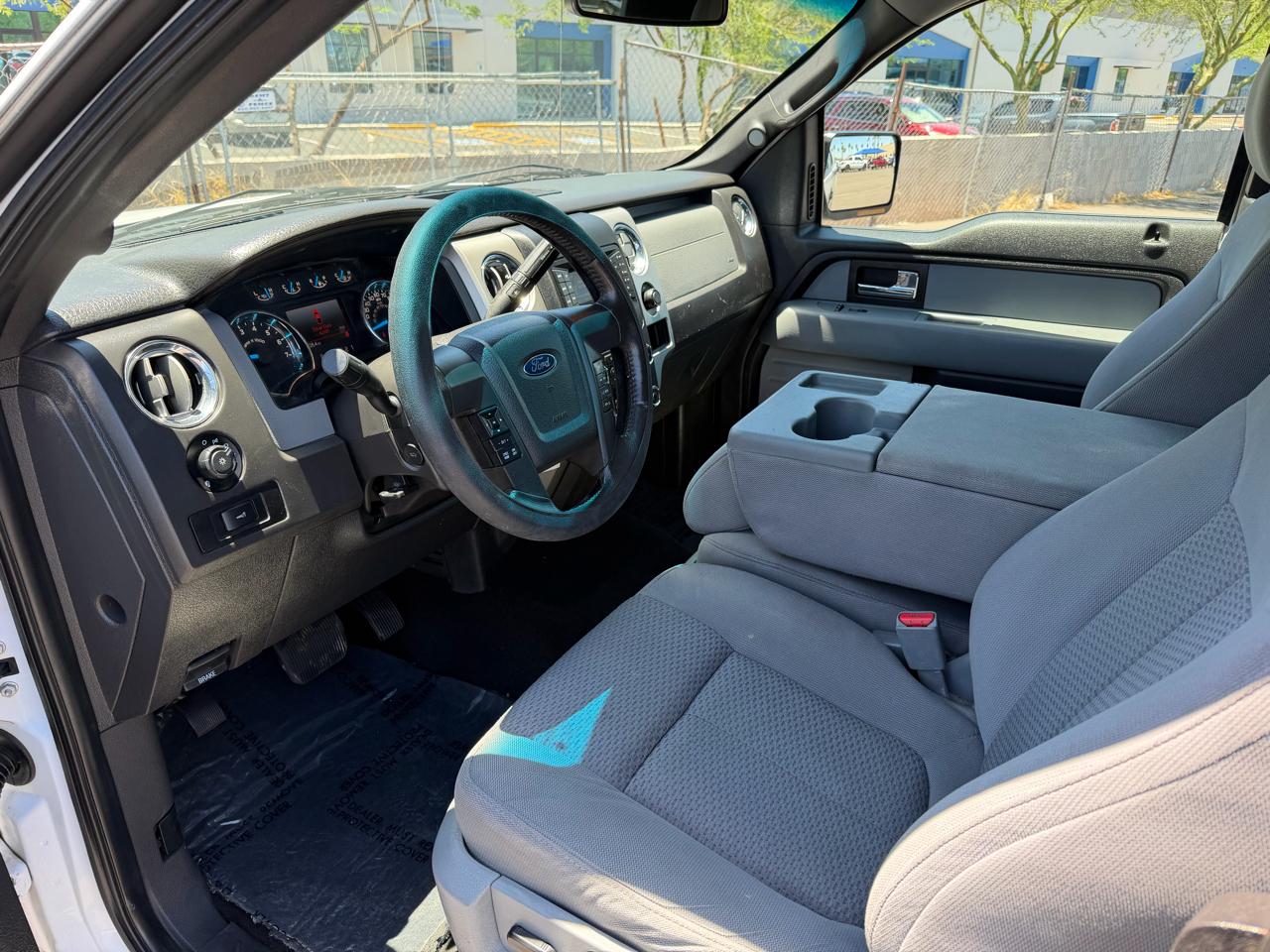 Ford F-150 2WD Supercab 133" XLT 2014