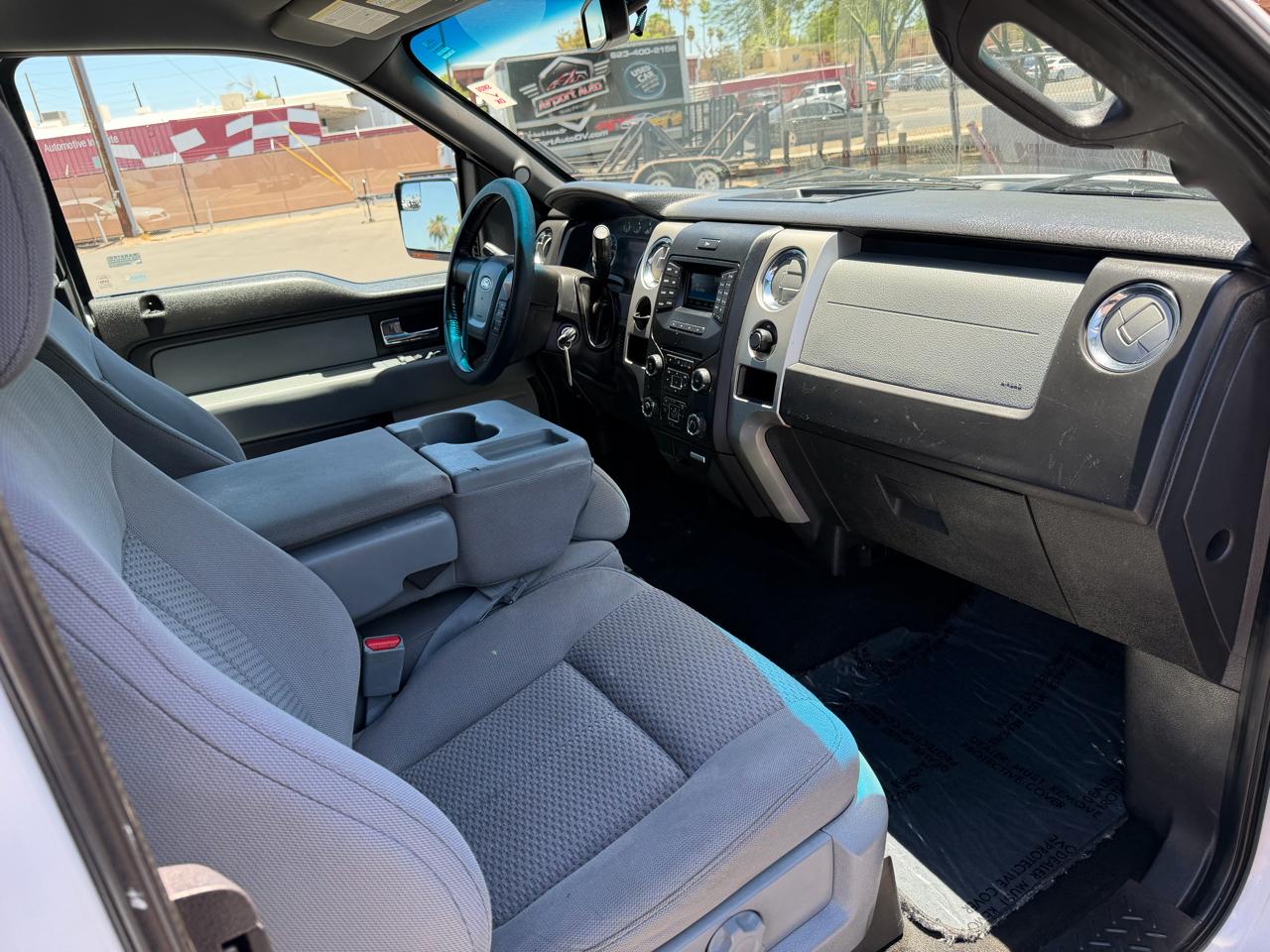 Ford F-150 2WD Supercab 133" XLT 2014
