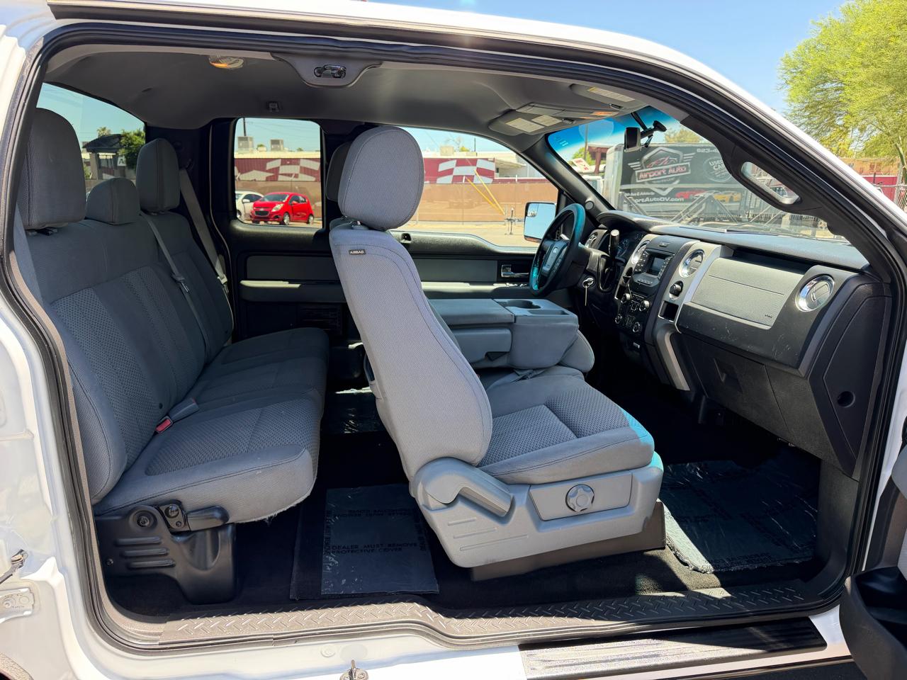 Ford F-150 2WD Supercab 133" XLT 2014