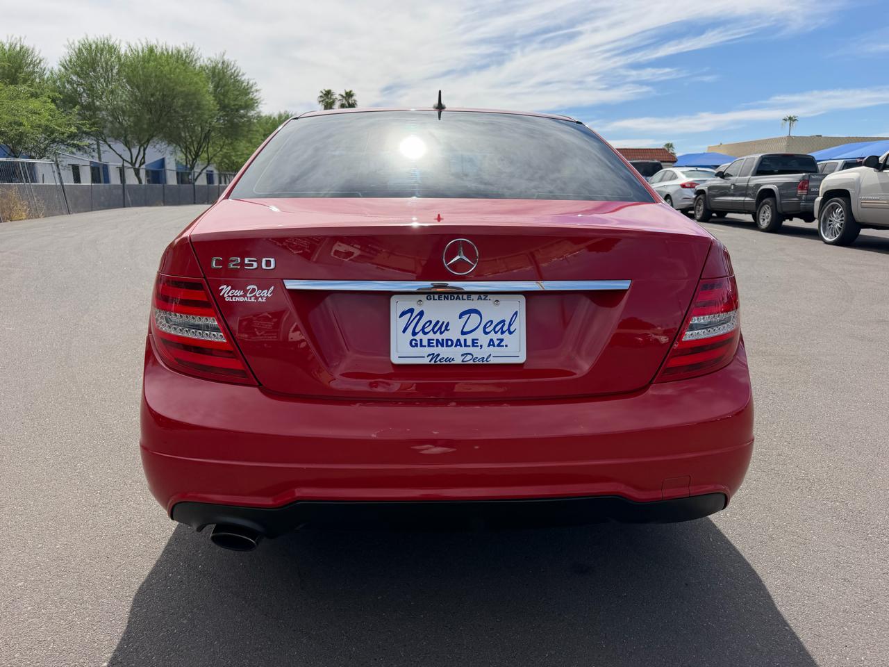 Mercedes-Benz C-Class C250 Luxury Sedan 2014