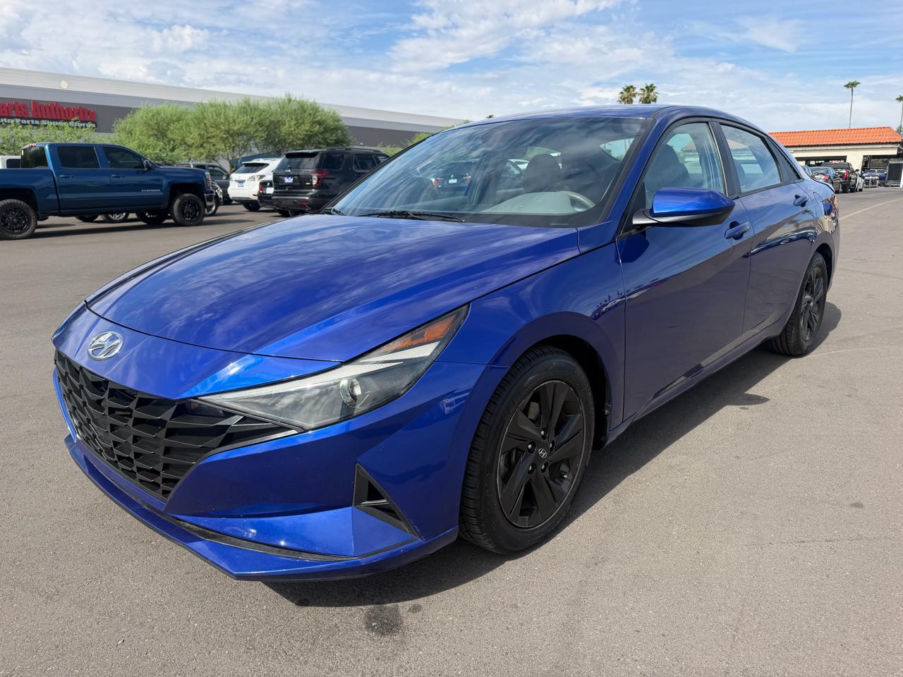 Hyundai Elantra SEL 2021