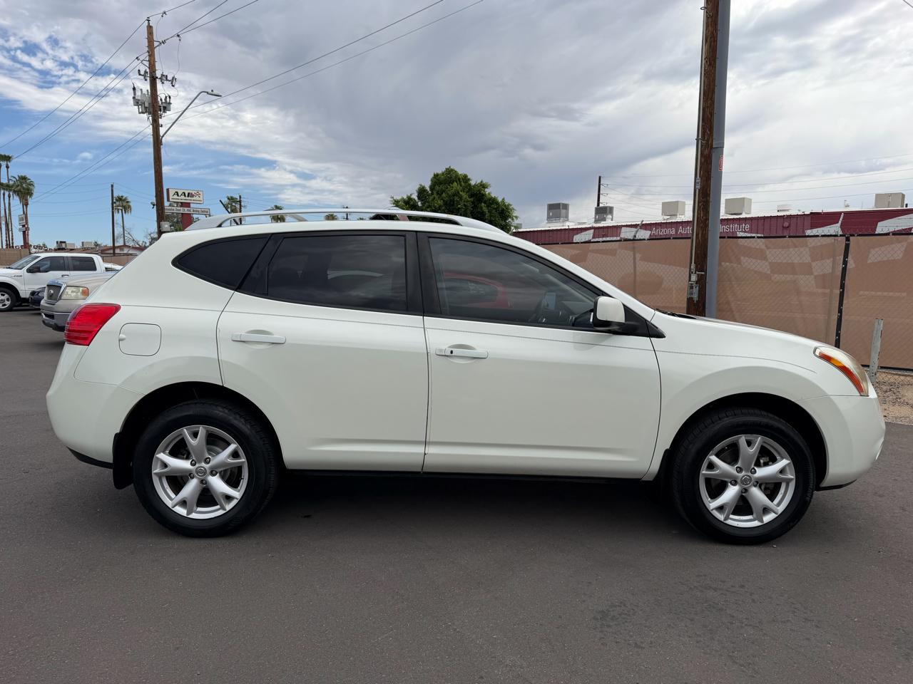 Nissan Rogue S AWD 2009