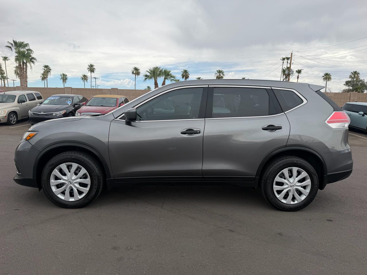 Nissan Rogue S 2WD 2016