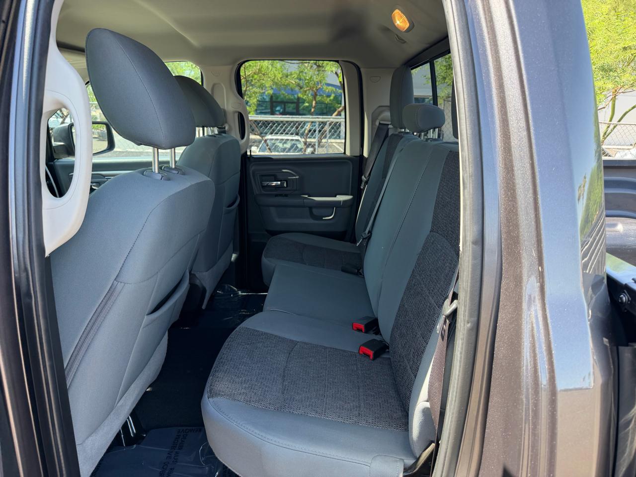 RAM 1500 Classic Tradesman Quad Cab 2WD 2019