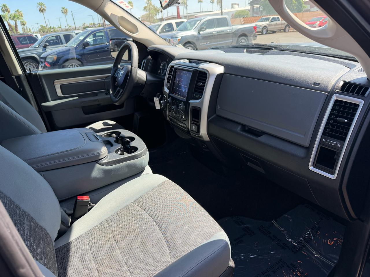 RAM 1500 Classic Tradesman Quad Cab 2WD 2019
