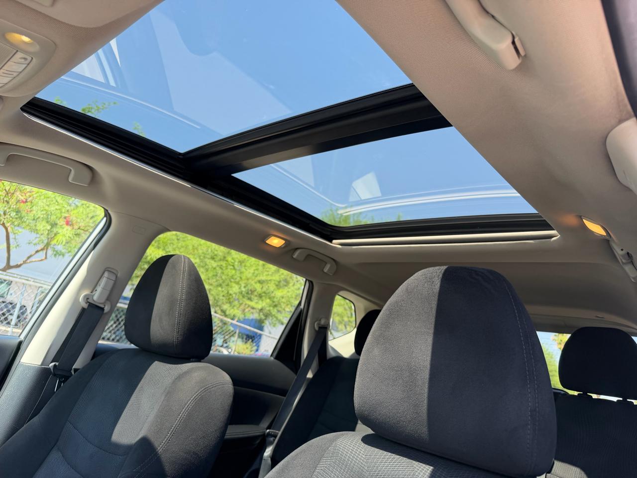 Nissan Rogue SV AWD 2015