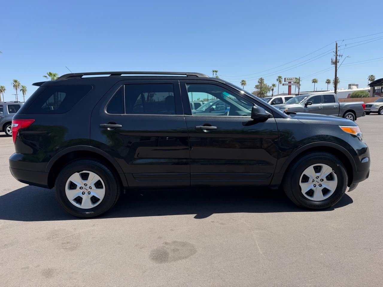 Ford Explorer Base 4WD 2013