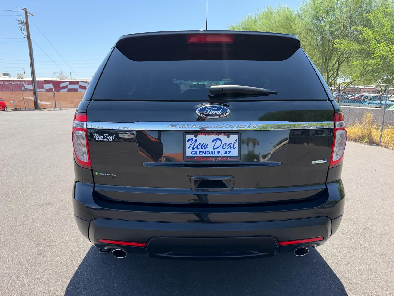 Ford Explorer Base 4WD 2013