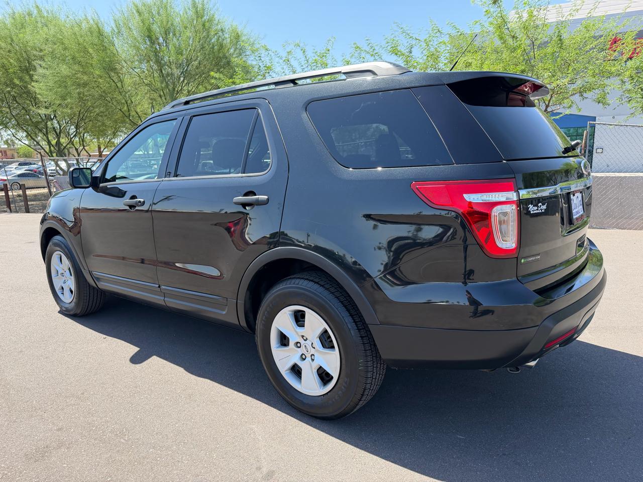 Ford Explorer Base 4WD 2013