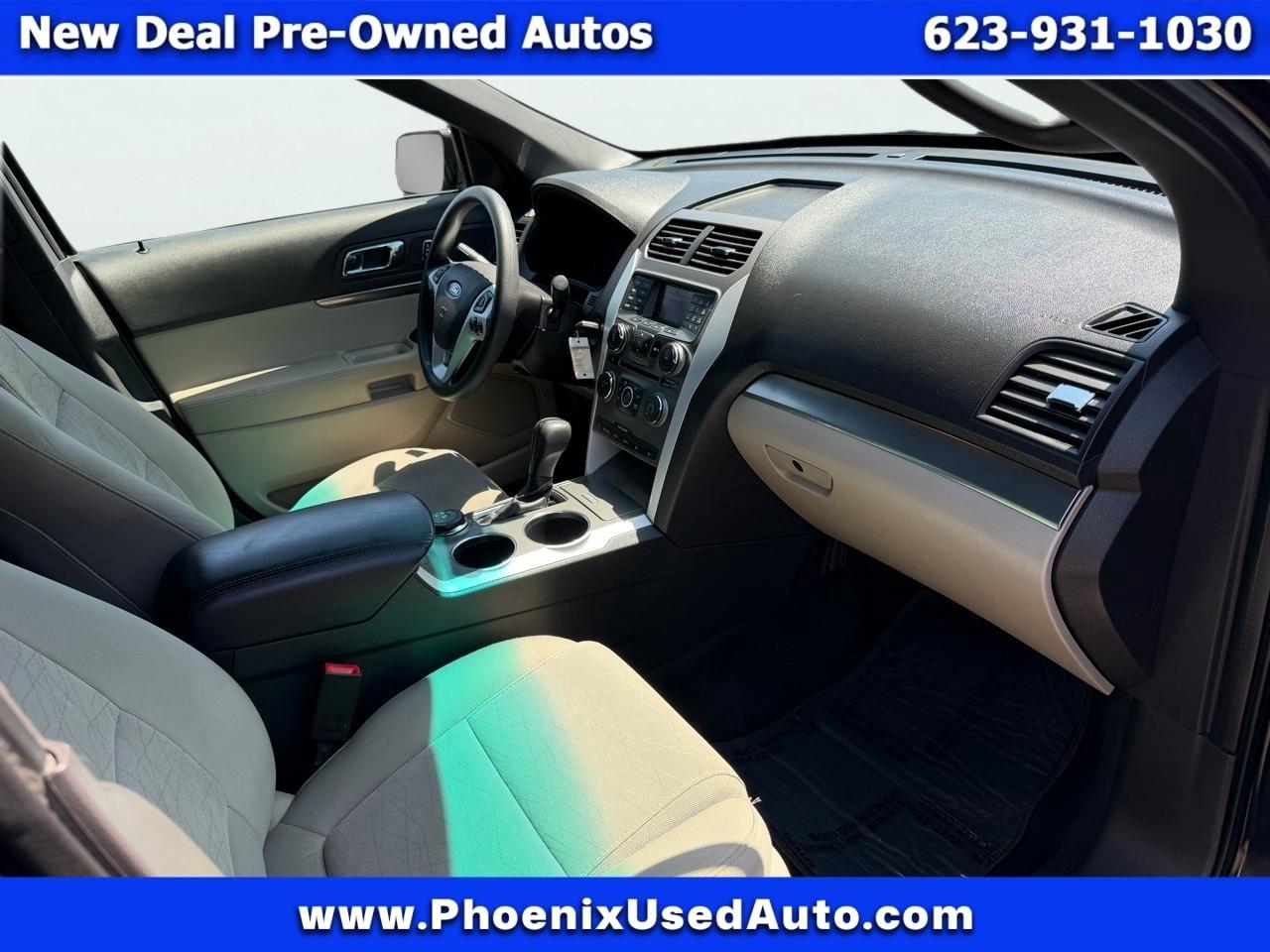 Ford Explorer Base 4WD 2013