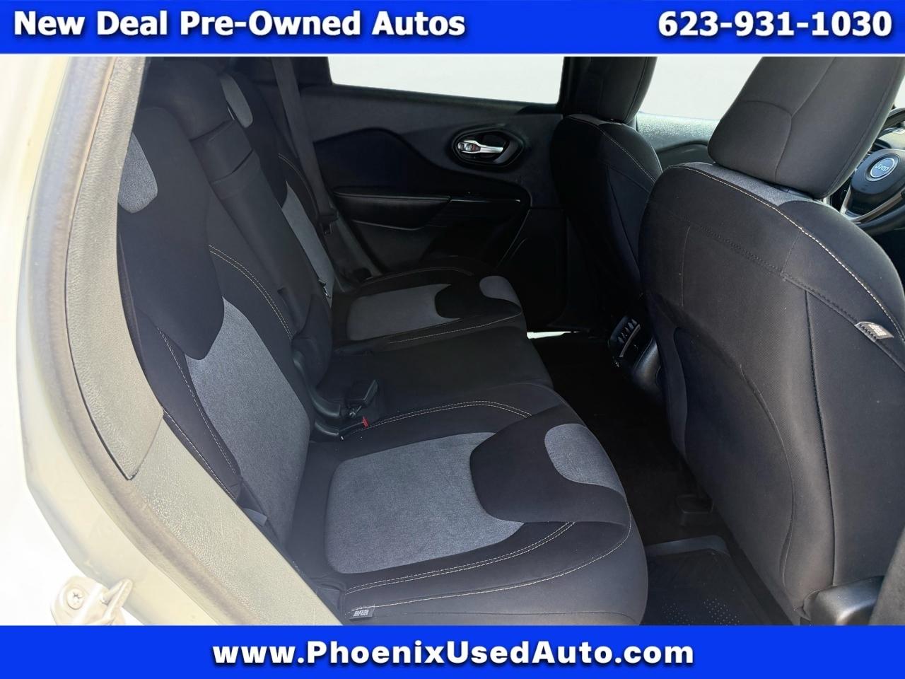 Jeep Cherokee Sport FWD 2016