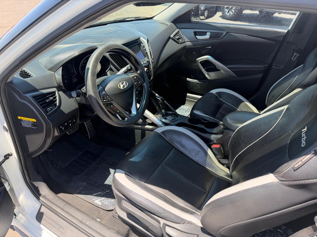 Hyundai Veloster Turbo 2014