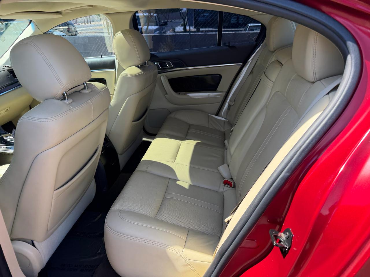 Lincoln MKS EcoBoost AWD 2014
