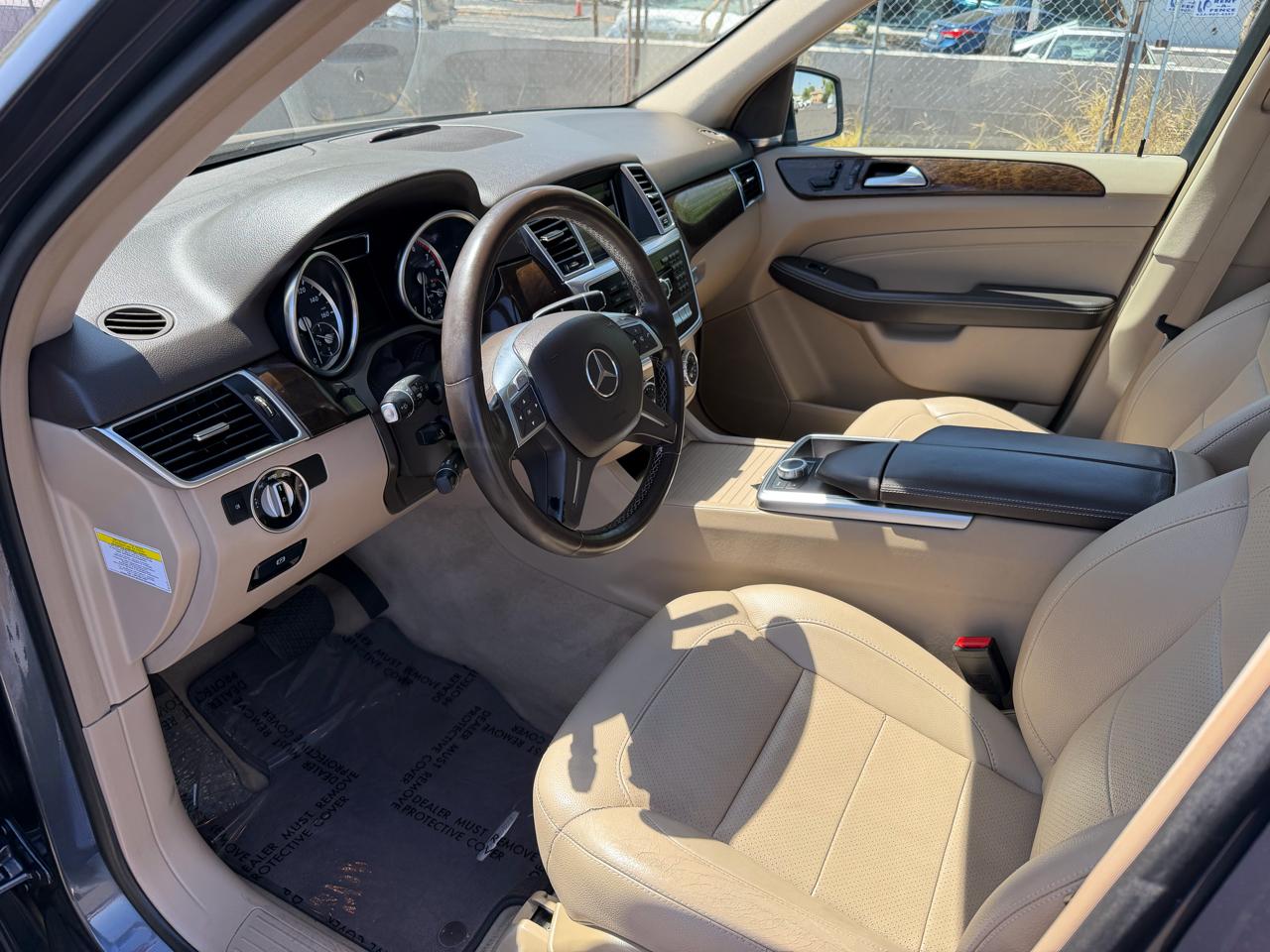 Mercedes-Benz M-Class ML350 4MATIC 2014