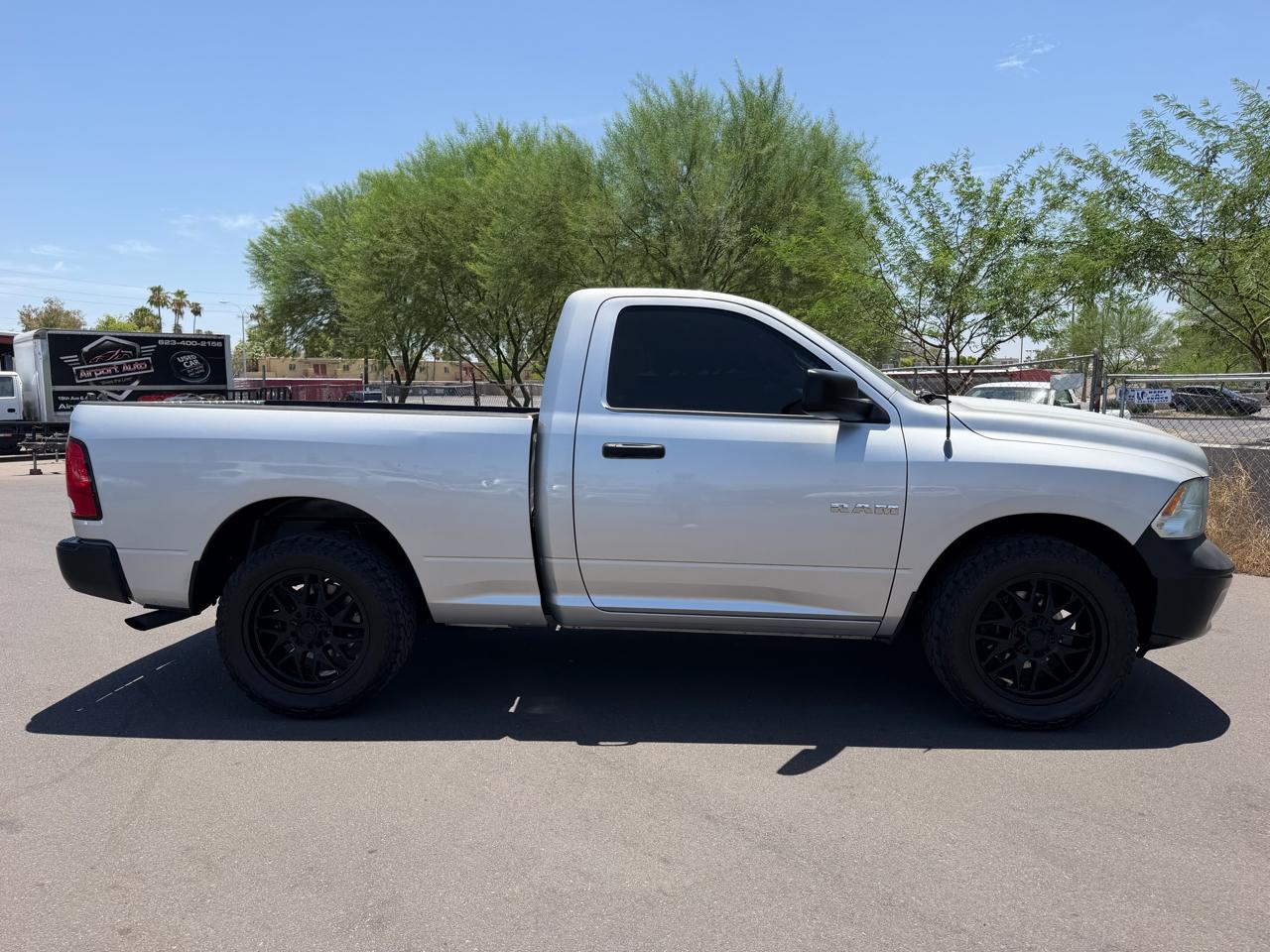 RAM 1500 2WD Reg Cab 120.5" Tradesman 2013