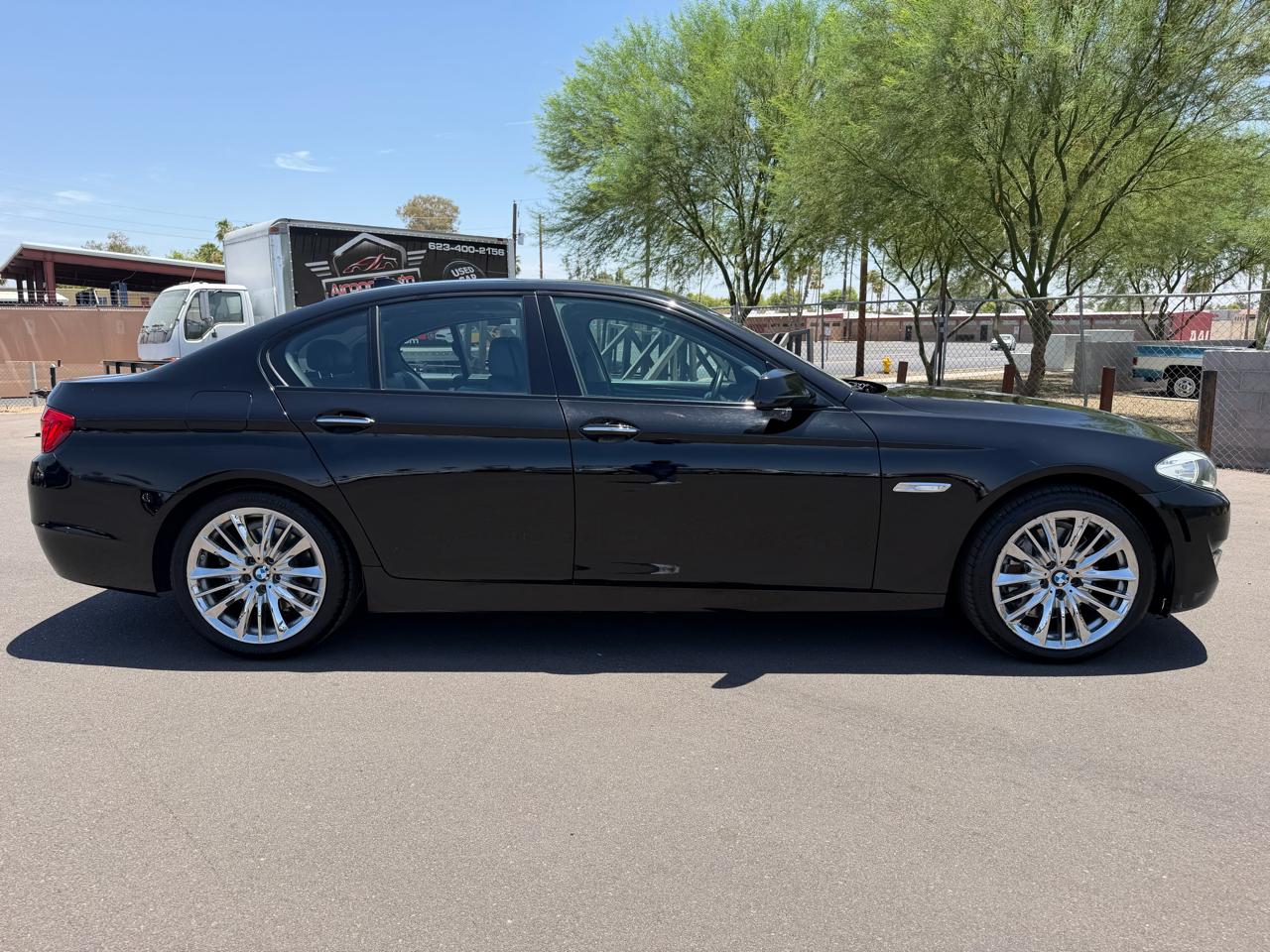 BMW 5-Series 535i 2011