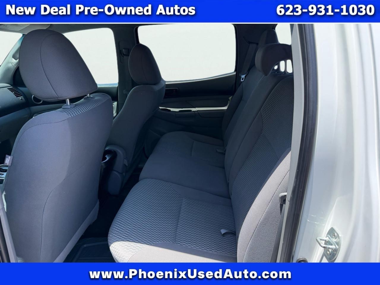 Toyota Tacoma PreRunner Double Cab V6 Auto 2WD 2013