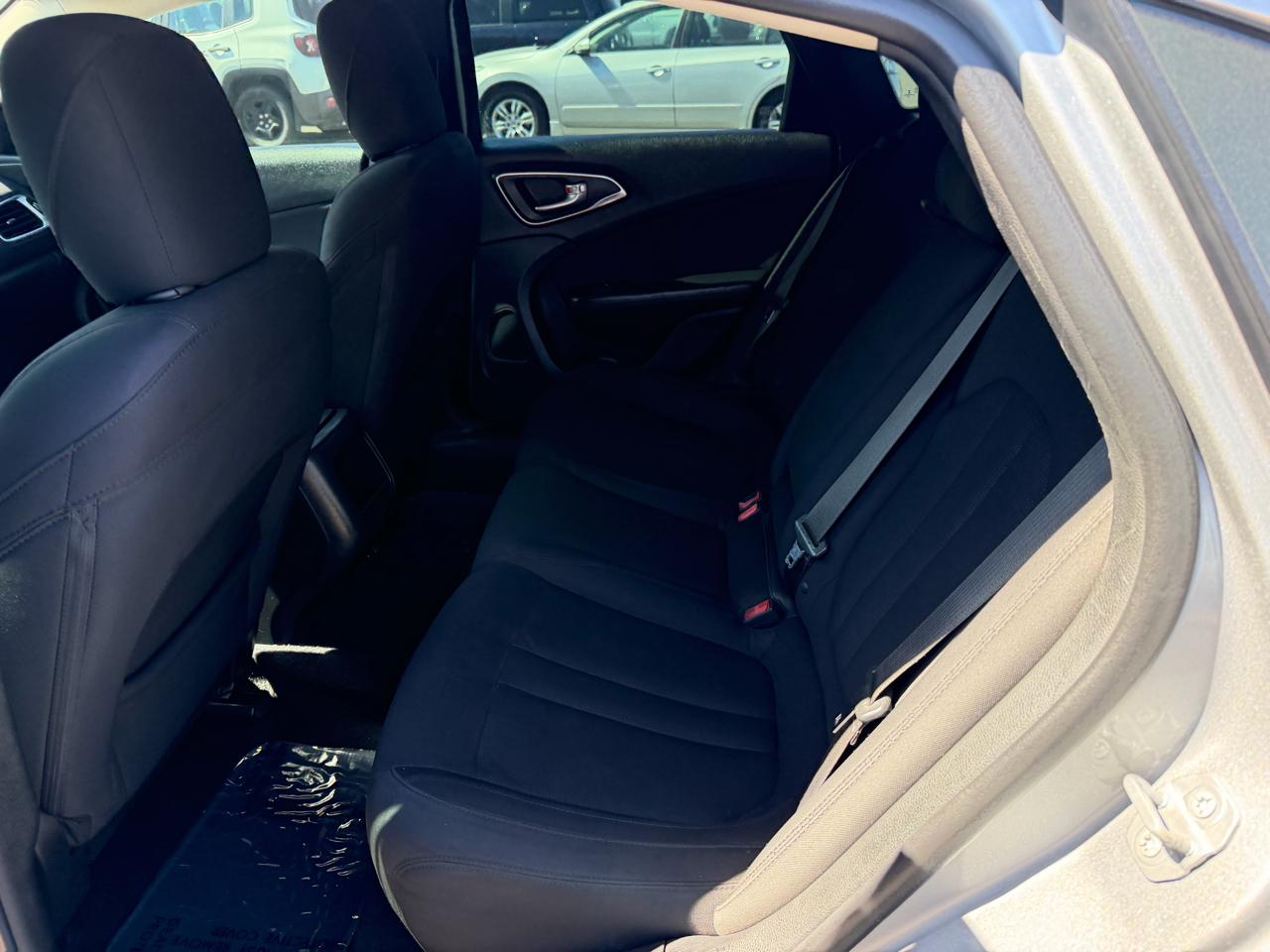 Chrysler 200 Limited 2015