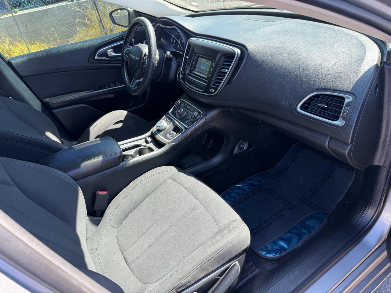 Chrysler 200 Limited 2015