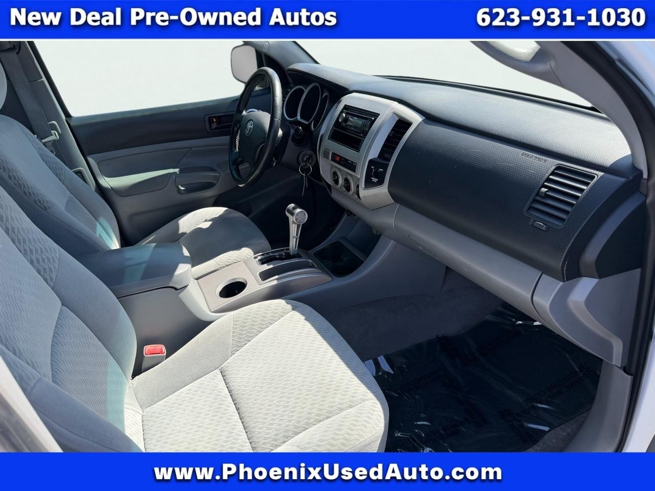 Toyota Tacoma PreRunner Access Cab V6 Auto 2WD 2011