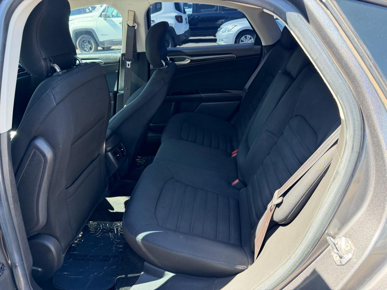 Ford Fusion SE 2013