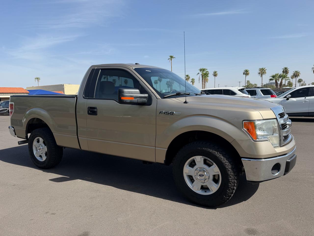 Ford F-150 2WD Reg Cab 126" XL 2013