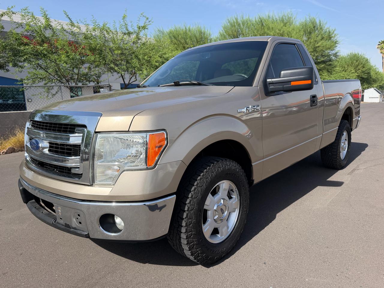 Ford F-150 2WD Reg Cab 126" XL 2013