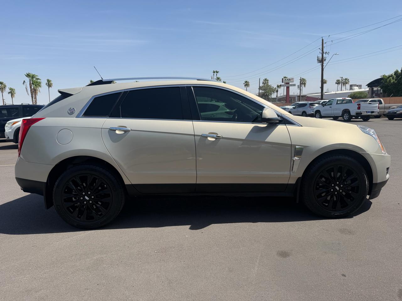 Cadillac SRX Luxury 2012