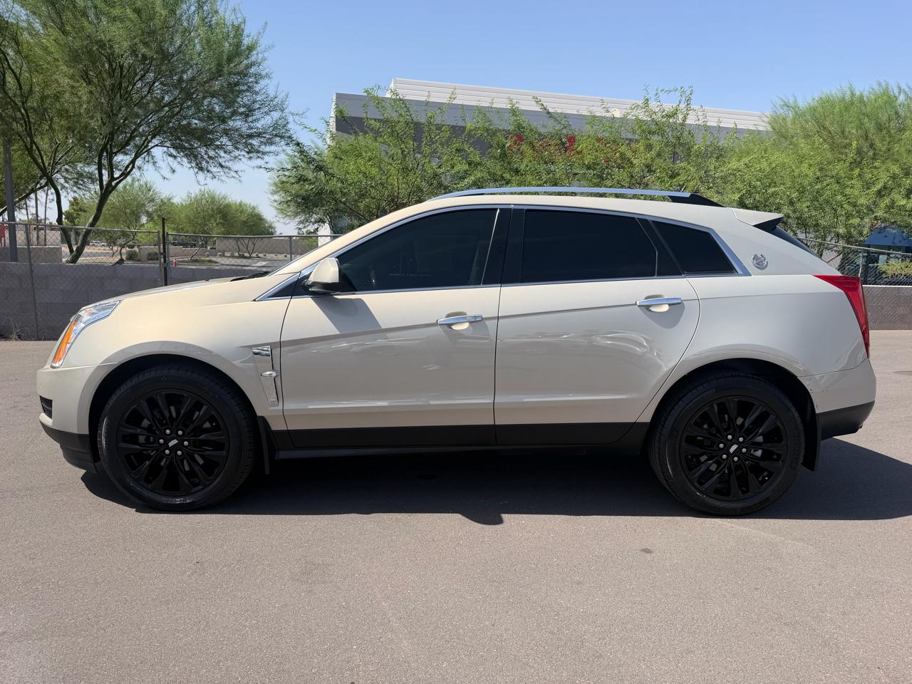 Cadillac SRX Luxury 2012