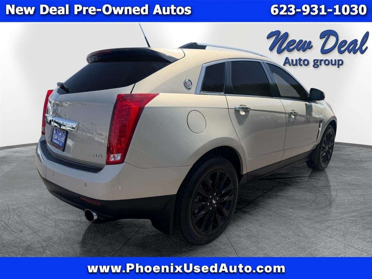 Cadillac SRX Luxury 2012