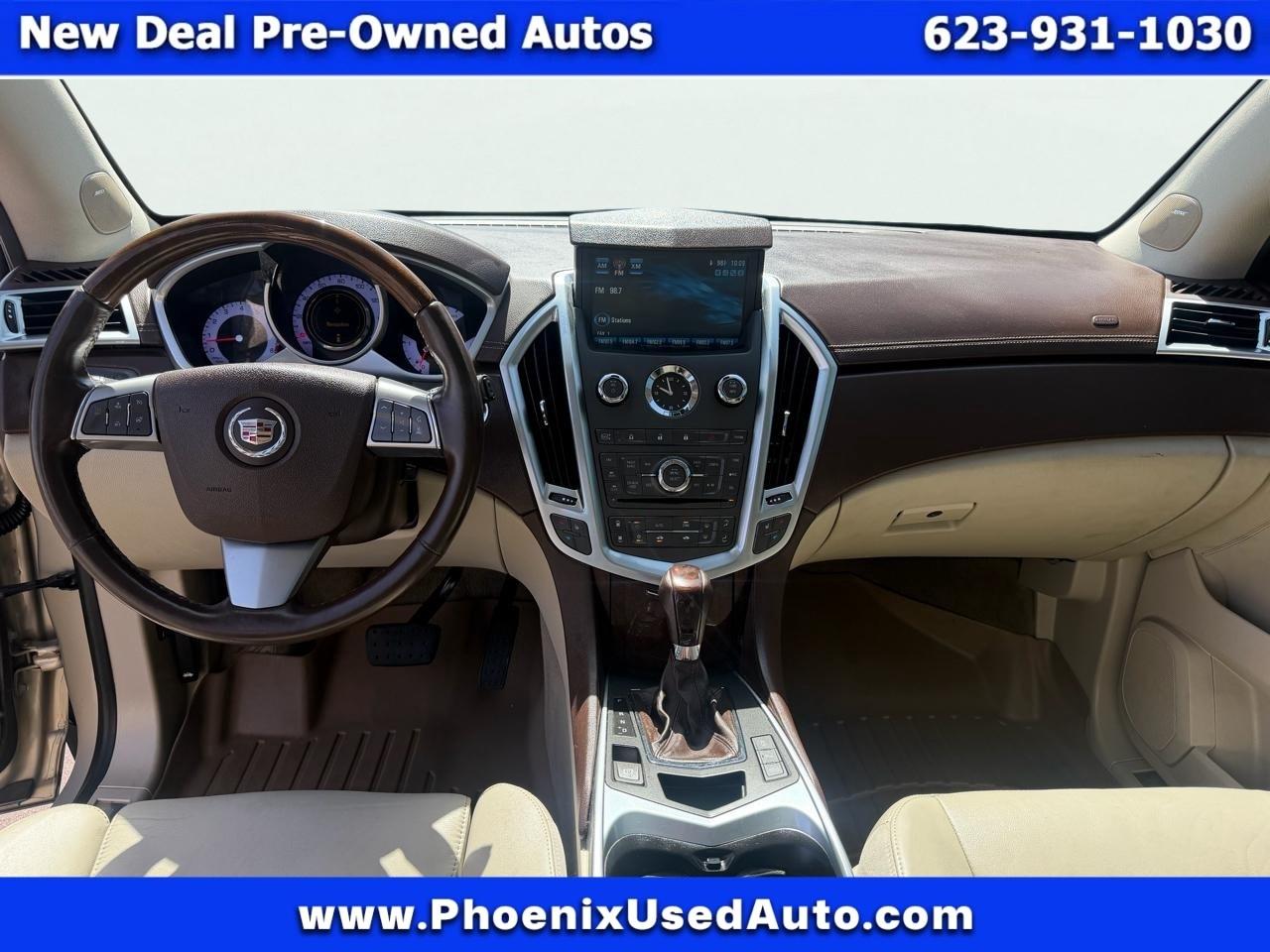 Cadillac SRX Luxury 2012