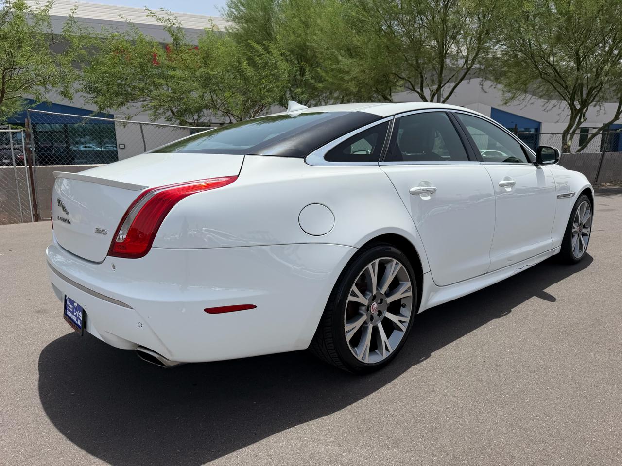 Jaguar XJ-Series XJ 2015