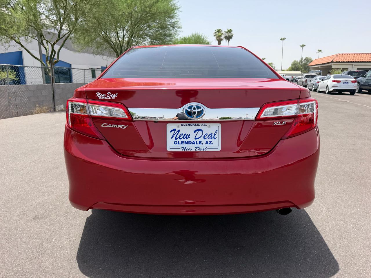 Toyota Camry Hybrid XLE 2014