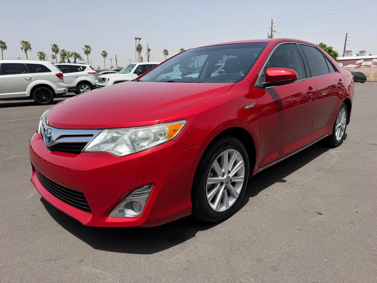 Toyota Camry Hybrid XLE 2014