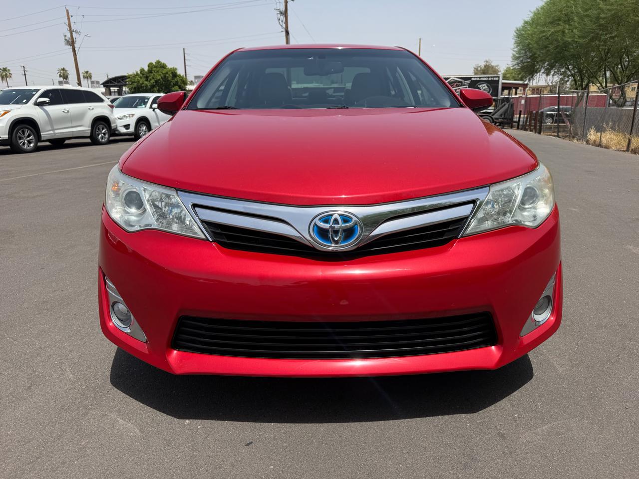 Toyota Camry Hybrid XLE 2014