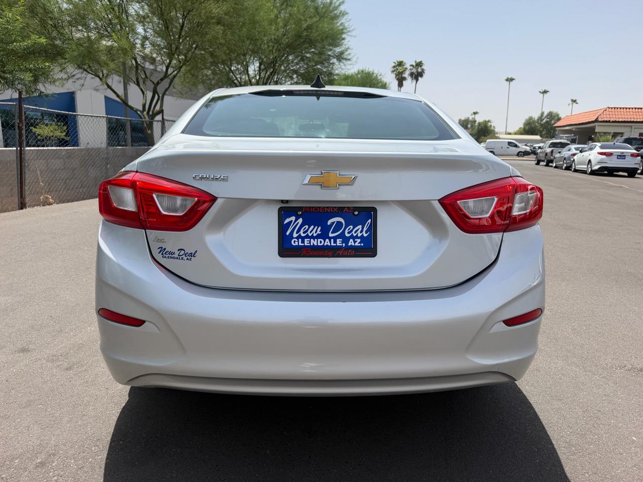 Chevrolet Cruze LS Auto 2016