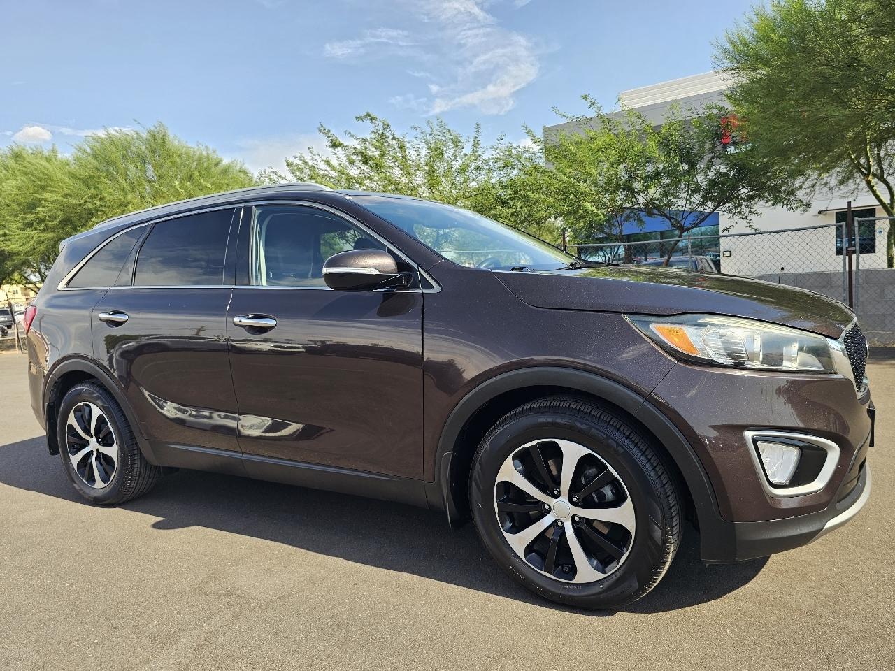 Kia Sorento EX V6 2WD 2017