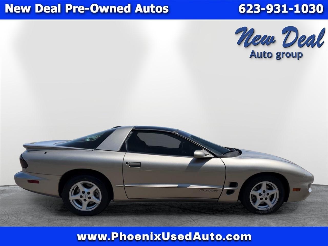 Pontiac Firebird Coupe 2000