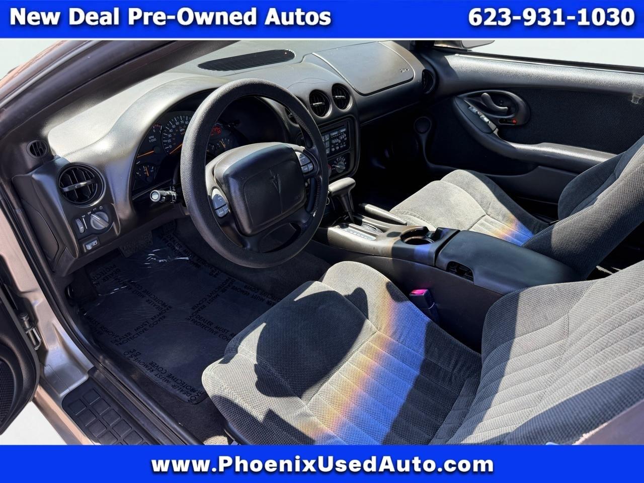 Pontiac Firebird Coupe 2000
