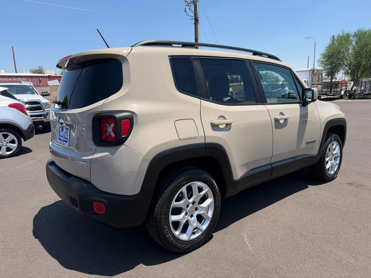 Jeep Renegade Latitude 4WD 2015