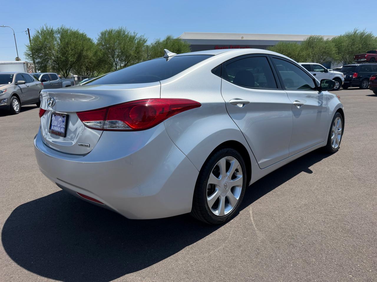 Hyundai Elantra Limited 2012