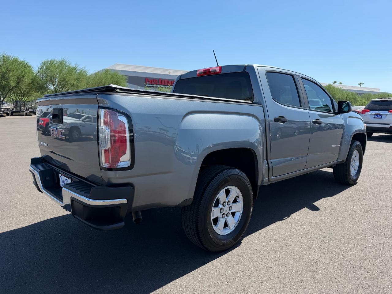 GMC Canyon SLE Crew Cab 2WD 2020