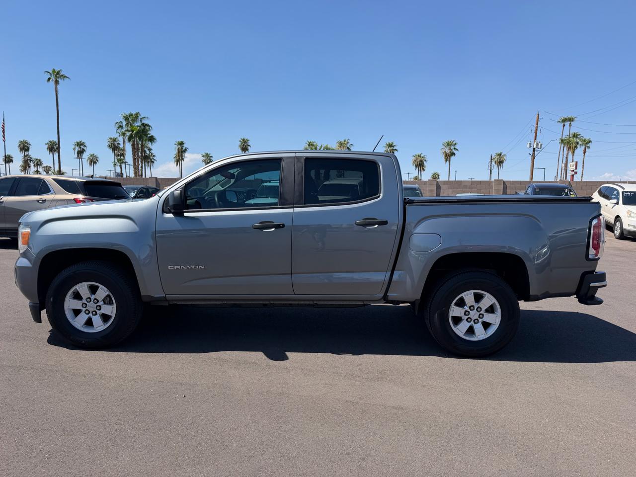 GMC Canyon SLE Crew Cab 2WD 2020