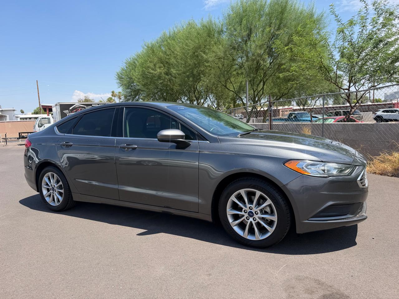 Ford Fusion SE 2017