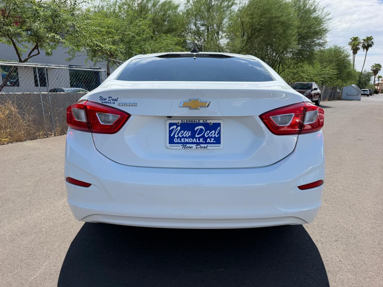 Chevrolet Cruze LS Auto 2019